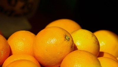 Nos EUA há uma doença incurável que está a matar as laranjas