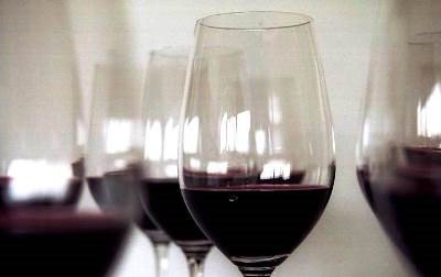 Preço do vinho português exportado sobe para 2,70 euros por litro