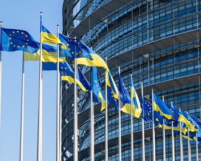 UE toma medidas para suspender direitos sobre importações provenientes da Ucrânia