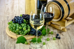 Exportações de vinhos portugueses crescem 2,48% no 1º trimestre de 2022