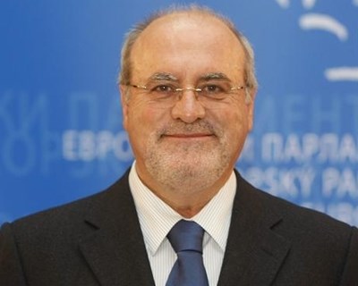 Capoulas Santos é o novo ministro da Agricultura