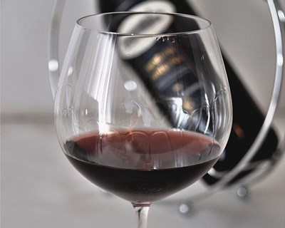 Curso de especialização em Engenharia de Viticultura e Enologia