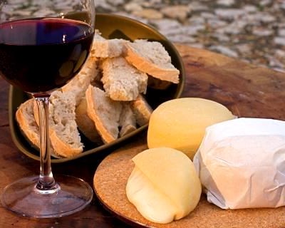 Feira de Enchidos, Queijo e Mel regressa a Vila de Rei