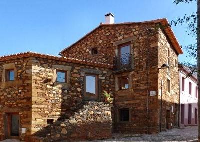 Interior: Aldeias do Xisto e AICEP assinam protocolo para a internacionalização