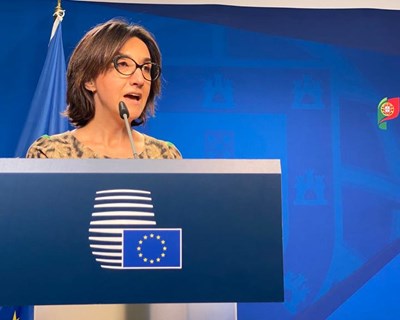 Ministra da Agricultura defende o uso de fundos do desenvolvimento rural para a criação de medida extraordinária
