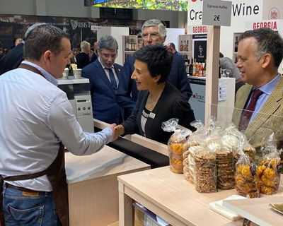 Ministra da Agricultura: «Queremos uma transição justa para os agricultores»