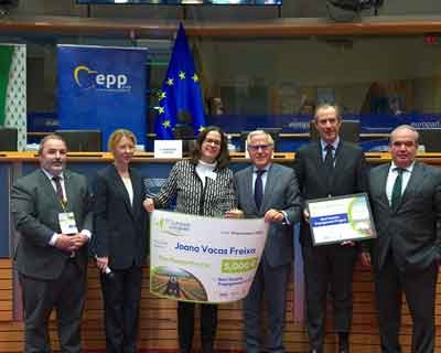 Portuguesa distinguida como melhor jovem agricultora da europa